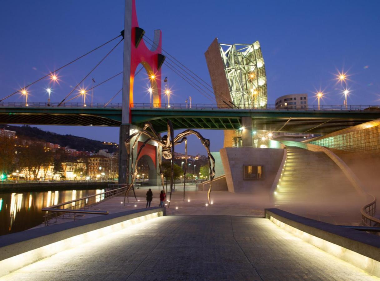 Clasico Y Funcional Vivienda Turistica Centro Bilbao Extérieur photo