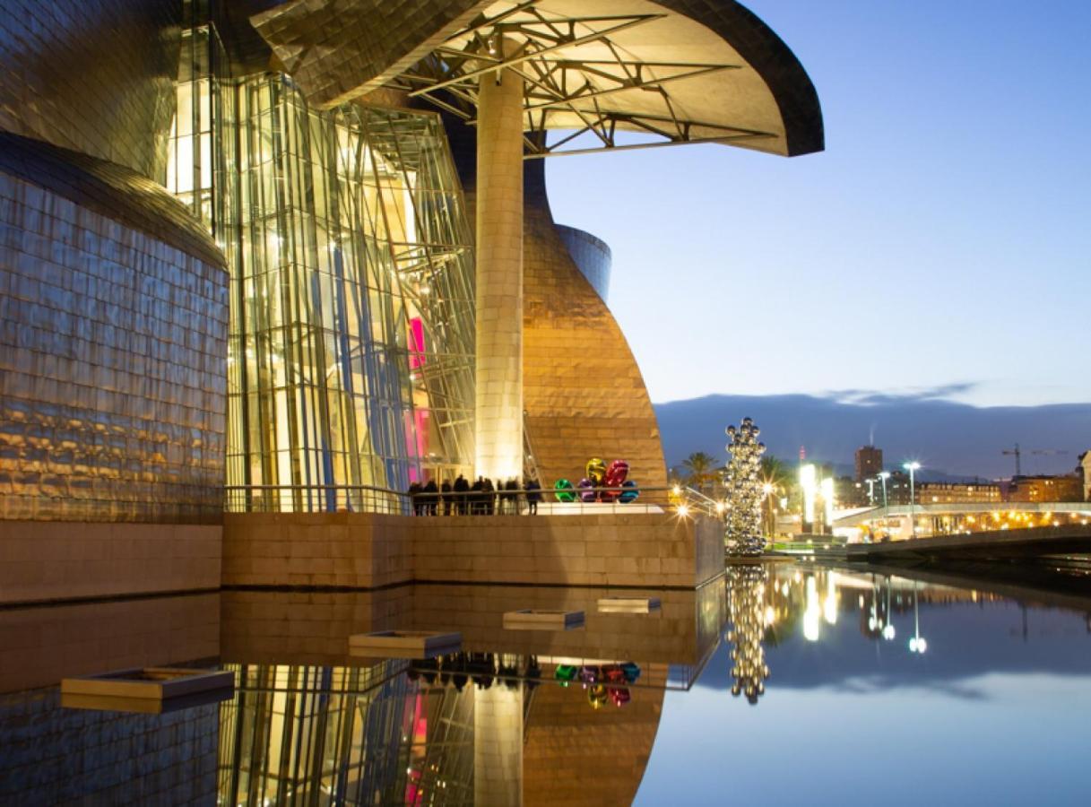 Clasico Y Funcional Vivienda Turistica Centro Bilbao Extérieur photo