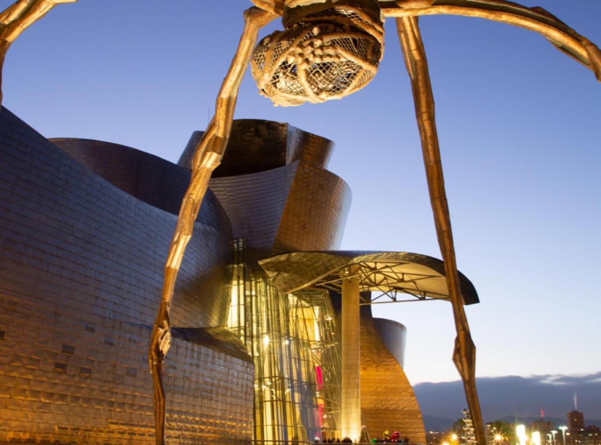 Clasico Y Funcional Vivienda Turistica Centro Bilbao Extérieur photo