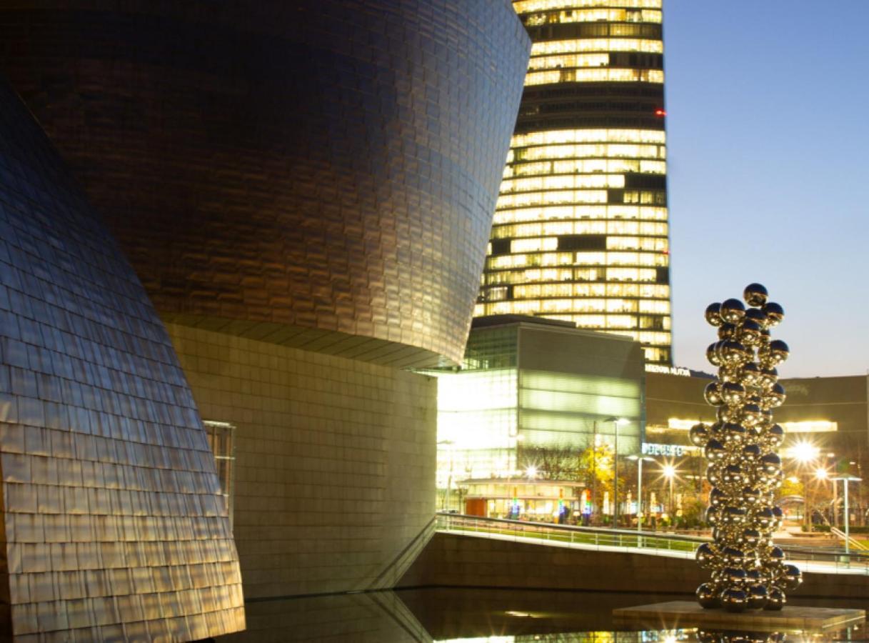 Clasico Y Funcional Vivienda Turistica Centro Bilbao Extérieur photo